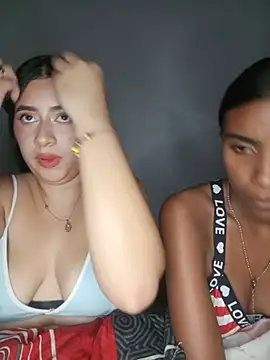 Chloe Sky love online show from May 23, 4:22 am