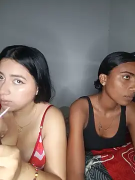 Chloe Sky love online show from May 22, 3:26 am