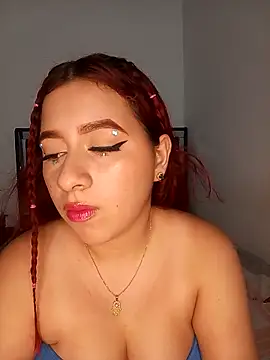 Chloe Sky love online show from November 18, 2:38 am