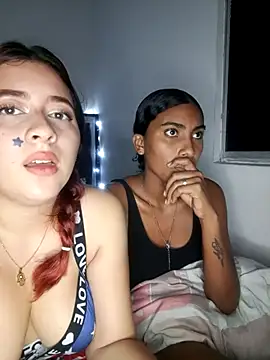 Chloe Sky love online show from March 17, 4:37 am