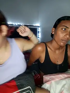 Chloe Sky love online show from March 4, 3:36 am