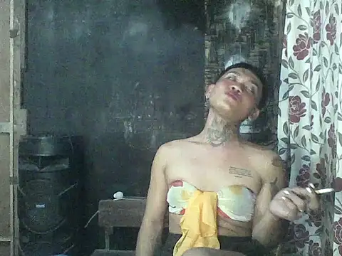 kimmy slut online show from November 27, 6:03 am