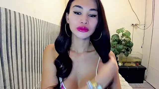 Ms Monica online show from February 17, 2:53 am