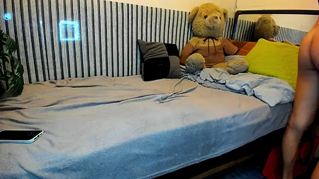 Snapshot of Ms_Monica chatting on May 10, 7:56 am Ms Monica online show from May 10, 7:56 am