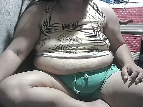 Snapshot of xxwild_pussyxx chatting on December 16, 1:37 pm xxwild pussyxx online show from December 16, 1:37 pm