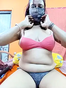 Hotpuja25 online show from November 8, 3:59 pm