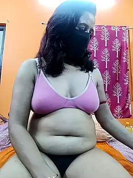 Hotpuja25 online show from October 23, 7:01 pm