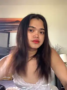 Snapshot of VictoriaL0ve chatting on October 24, 6:45 am VictoriaL0ve online show from October 24, 6:45 am