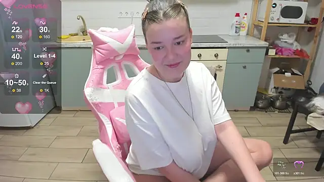 LinaElasm online show from March 30, 11:28 pm