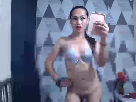 Wiynwyn Delamerced1989 online show from April 28, 12:20 am