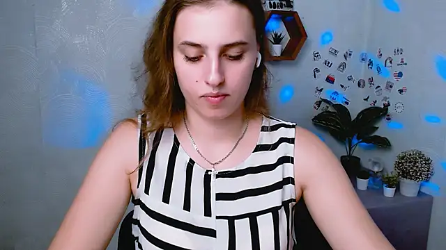 Snapshot of AmandaDimond_ chatting on September 14, 1:00 pm AmandaDimond online show from September 14, 1:00 pm