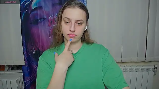 AmandaDimond  online show from February 23, 1:44 pm