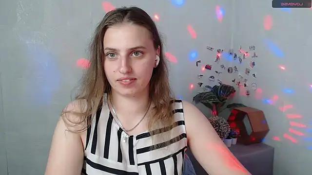 AmandaDimond  online show from June 4, 2:33 pm