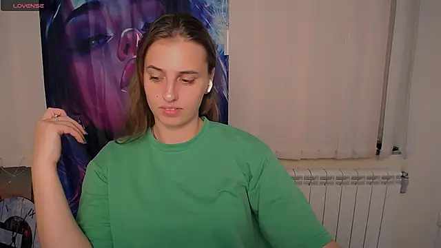 Snapshot of AmandaDimond_ chatting on September 11, 1:00 pm AmandaDimond online show from September 11, 1:00 pm