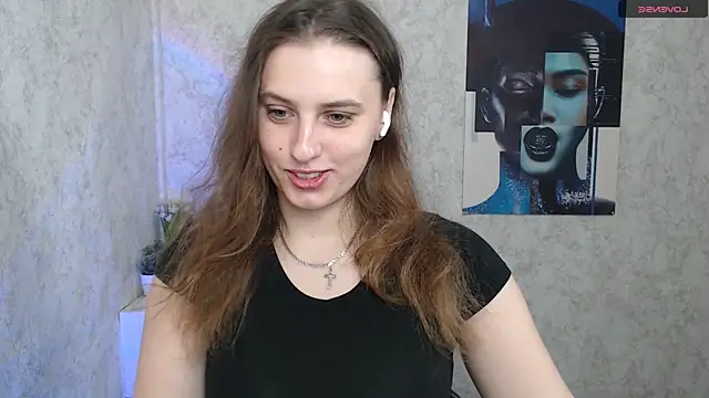 AmandaDimond  online show from April 19, 12:50 pm