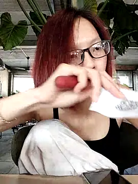 Snapshot of Mint299 chatting on October 6, 7:31 am Mint299 online show from October 6, 7:31 am