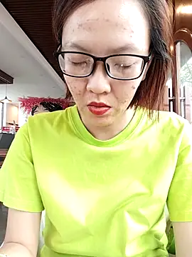 Snapshot of Mint299 chatting on October 24, 6:12 am Mint299 online show from October 24, 6:12 am