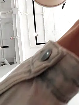 Snapshot of Mint299 chatting on October 19, 5:32 am Mint299 online show from October 19, 5:32 am