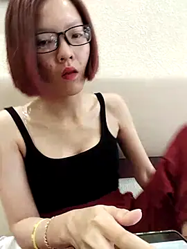 Snapshot of Mint299 chatting on September 28, 7:15 am Mint299 online show from September 28, 7:15 am