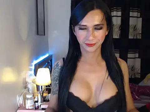 hottielicious slut69 online show from December 17, 12:21 pm