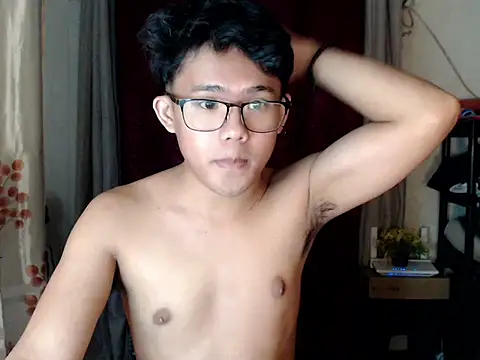 Snapshot of twink_asianbunny chatting on October 25, 5:46 pm twink asianbunny online show from October 25, 5:46 pm