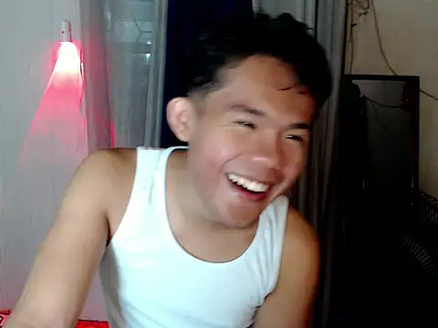 Snapshot of twink_asianbunny chatting on September 12, 10:37 am twink asianbunny online show from September 12, 10:37 am