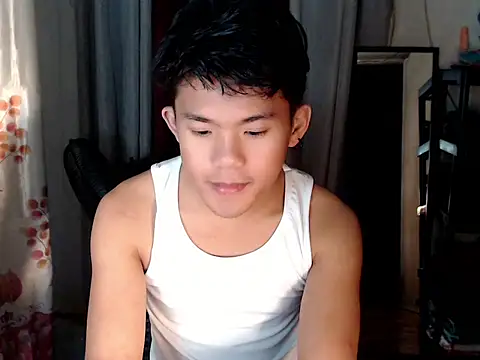 Snapshot of twink_asianbunny chatting on September 22, 4:24 pm twink asianbunny online show from September 22, 4:24 pm