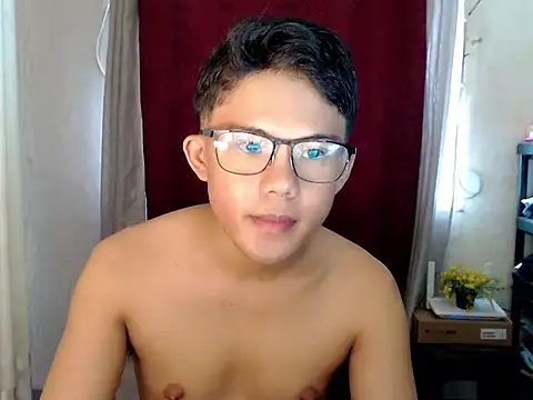 Snapshot of twink_asianbunny chatting on November 10, 5:45 am twink asianbunny online show from November 10, 5:45 am