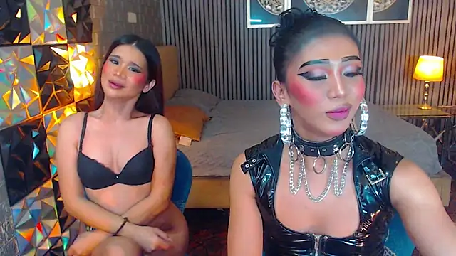 BigCockMaxineTS online show from June 9, 2:01 am