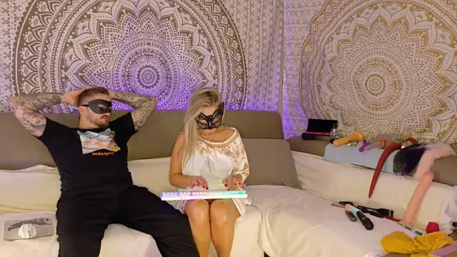 Jenny-Mystery-X online show from October 12, 7:04 pm