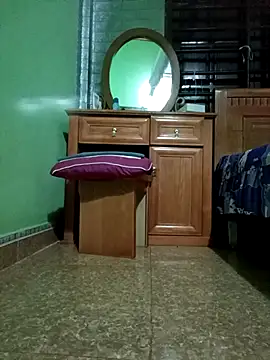 SexyQueen99 online show from March 18, 9:59 pm