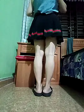 Snapshot of SexyQueen99 chatting on April 27, 9:46 pm SexyQueen99 online show from April 27, 9:46 pm