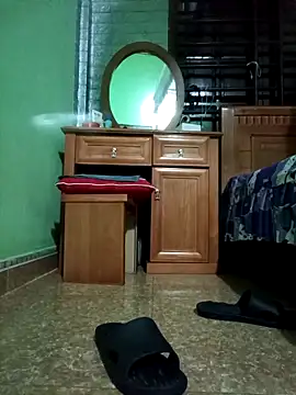 SexyQueen99 online show from April 4, 9:54 pm