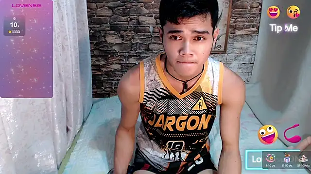 Snapshot of hot_asian01 chatting on October 30, 12:58 pm hot asian01 online show from October 30, 12:58 pm