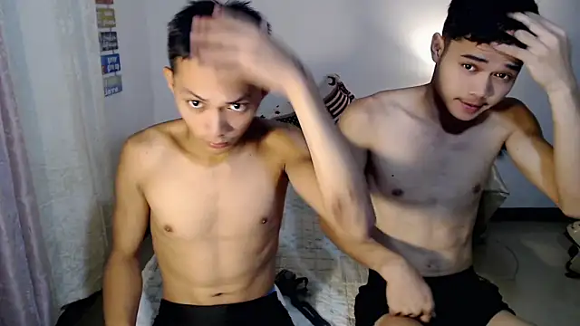 Snapshot of hot_asian01 chatting on December 15, 3:40 pm hot asian01 online show from December 15, 3:40 pm