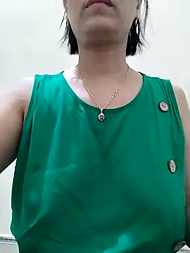 love sexy090 online show from May 10, 11:50 pm