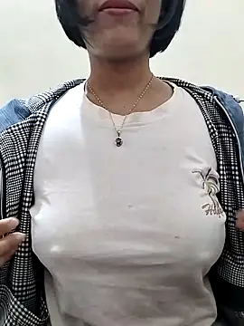 love sexy090 online show from March 11, 12:04 am