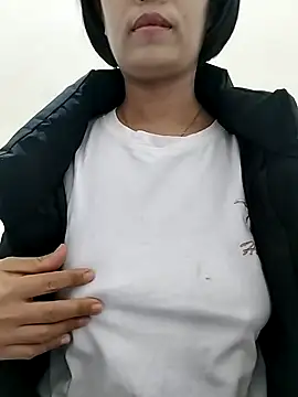 love sexy090 online show from January 9, 11:55 pm