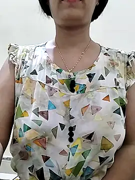 love sexy090 online show from April 1, 11:45 pm