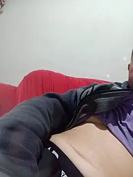 Suamulherfeliz online show from June 16, 10:37 am