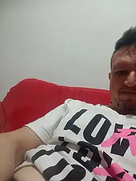 Suamulherfeliz online show from July 6, 10:11 am
