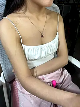 Mina048 online show from October 7, 6:31 pm