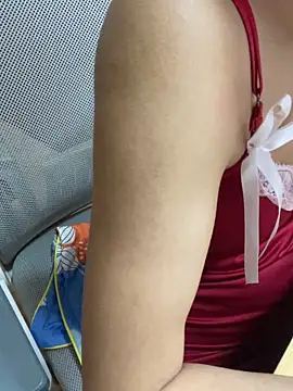 Mina048 online show from April 5, 3:30 pm