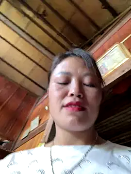 Snapshot of MychuSweet chatting on October 5, 2:57 am MychuSweet online show from October 5, 2:57 am