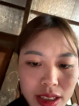 Snapshot of MychuSweet chatting on November 28, 2:01 am MychuSweet online show from November 28, 2:01 am