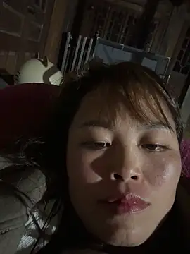 Snapshot of MychuSweet chatting on December 3, 12:59 pm MychuSweet online show from December 3, 12:59 pm