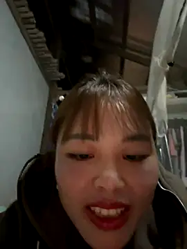 Snapshot of MychuSweet chatting on December 1, 11:44 am MychuSweet online show from December 1, 11:44 am