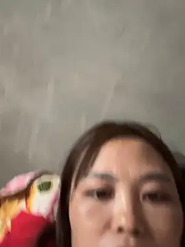 Snapshot of MychuSweet chatting on October 26, 3:40 am MychuSweet online show from October 26, 3:40 am