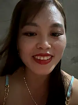 Snapshot of MychuSweet chatting on October 18, 1:13 pm MychuSweet online show from October 18, 1:13 pm