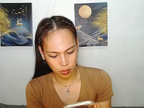 Savanna White online show from November 25, 6:52 pm